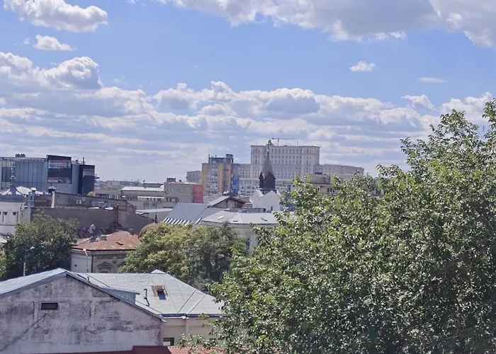 Point 0 Of Traveling In Bukarest